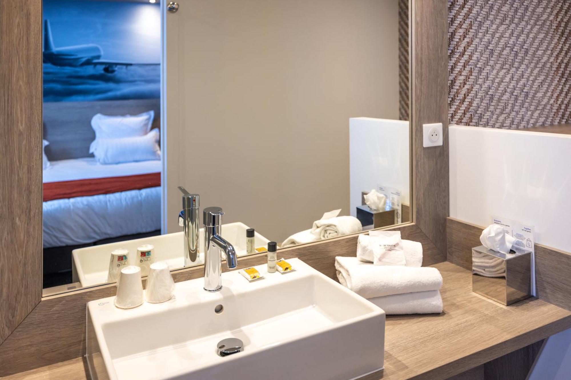 Best Western Saint Exupery Eysines - Bordeaux Ouest Kültér fotó